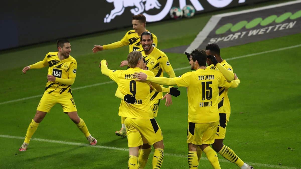 Leipzig 1-3 Borussia Dortmund: Tercera victoria seguida de los 'borussers', que los coloca a 5 puntos del liderato. Fuente: (@Eurosport)