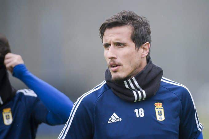 Christian Fernández. Real Oviedo