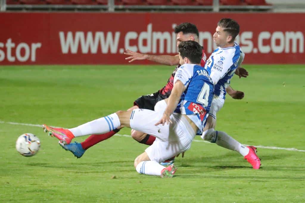 Lance del encuentro del RCD Espanyol ante el CD Mirandés