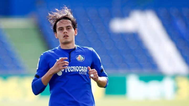 Enes Ünal