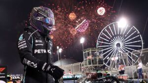 Lewis Hamilton y Pirelli, protagonistas en el GP de Bahréin