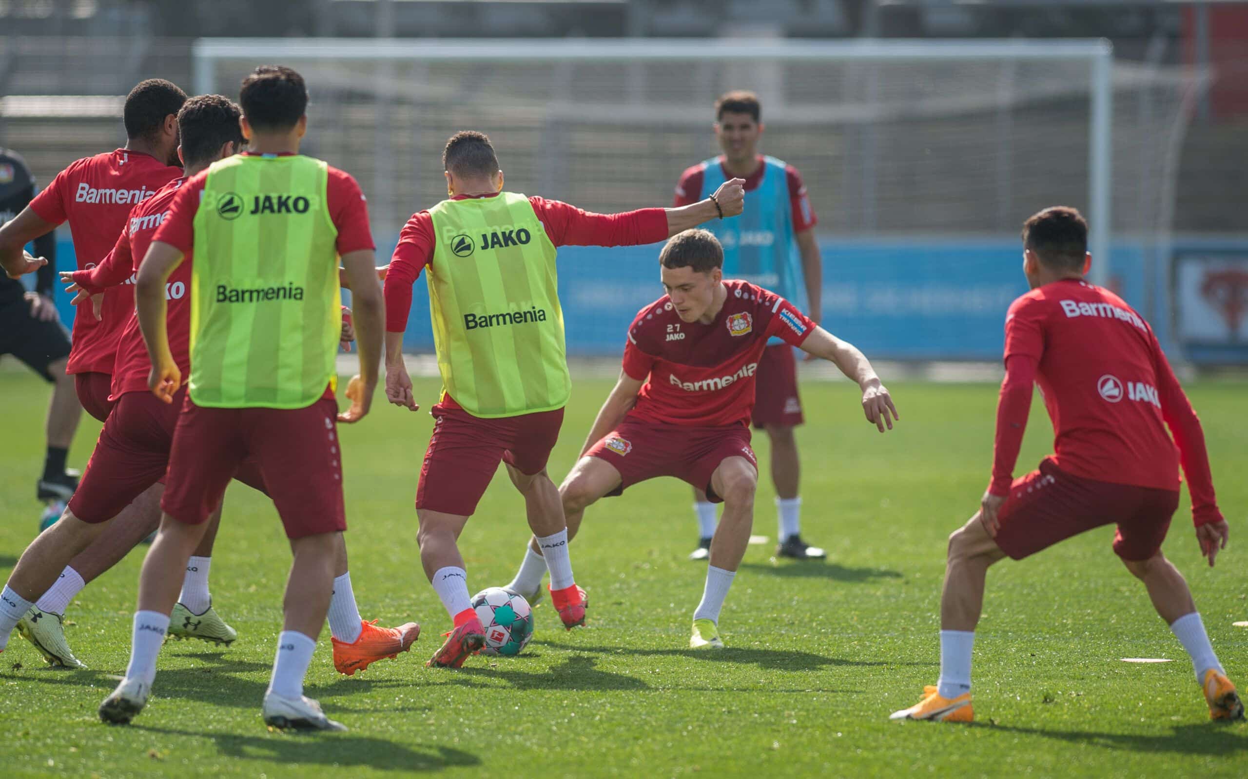 Foto de una sesión de entrenamiento del Bayer Leverkusen. Foto: @bayer04_es