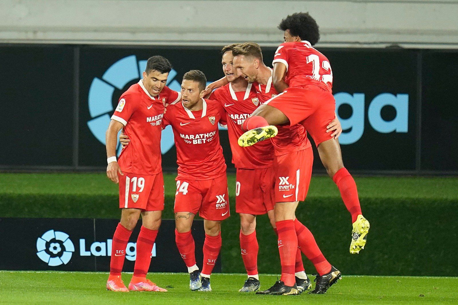 Celebración de uno de los tantos sevillistas | Imagen: Sevilla FC