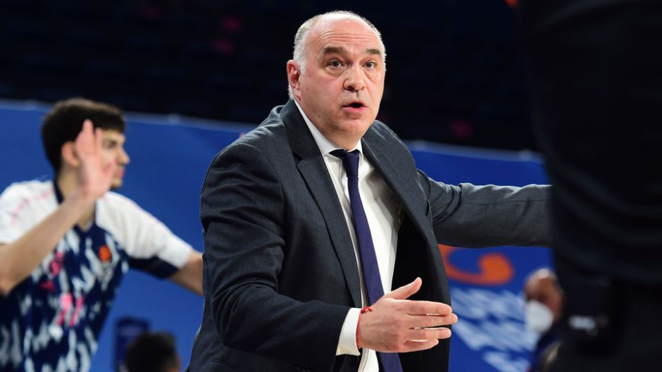 Pablo Laso en un partido como entrenador del Real Madrid. Foto: Real Madrid.