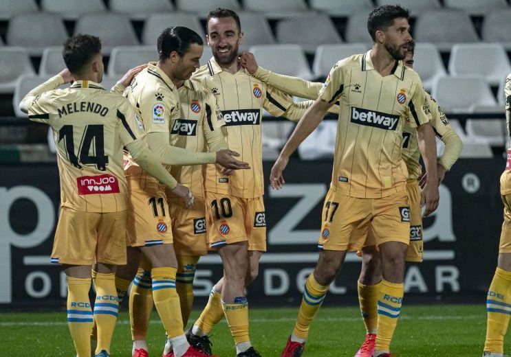 Jugadores del Espanyol celebran un gol en Castalia