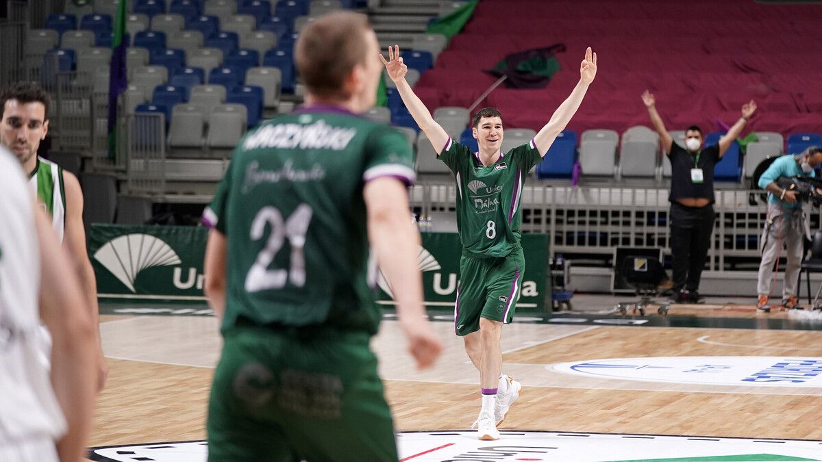 Brizuela celebrando con Unicaja