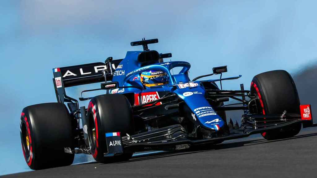 Fernando Alonso durante la clasificación del GP de Portugal. Foto: @AlpineF1Team