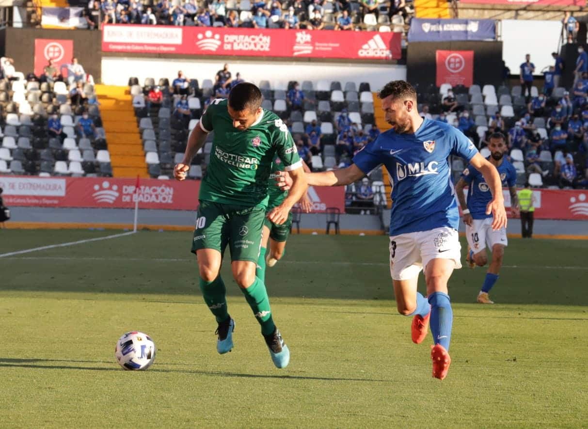 El Nuevo Vivero acogió el dueloentre el Linares Deportivo y la SD Amorebieta. Fuente: @rfef