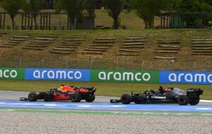 EL muro de Red Bull le da alas a Lewis Hamilton EL muro de Red Bull le da alas a Lewis Hamilton
