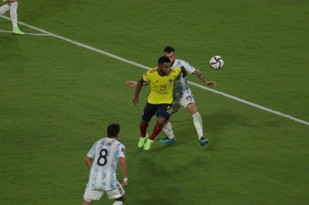 El delantero de Junior, convirtió el segundo gol de Colombia