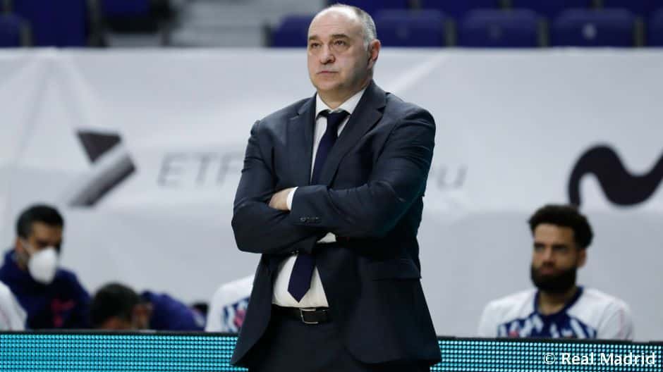 Pablo Laso en un partido como entrenador del Real Madrid. Foto: Real Madrid.