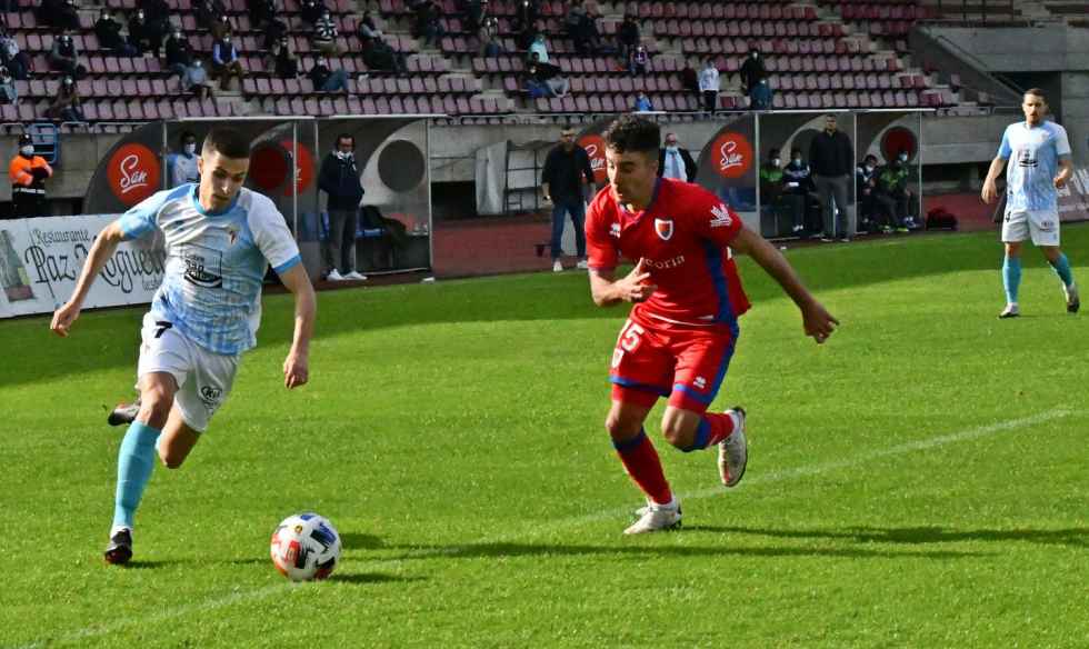 Diego Aguirre en un partido frente al Compos