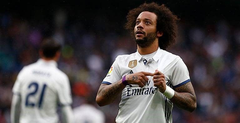 Marcelo permanecerá una temporada más en el Real Madrid