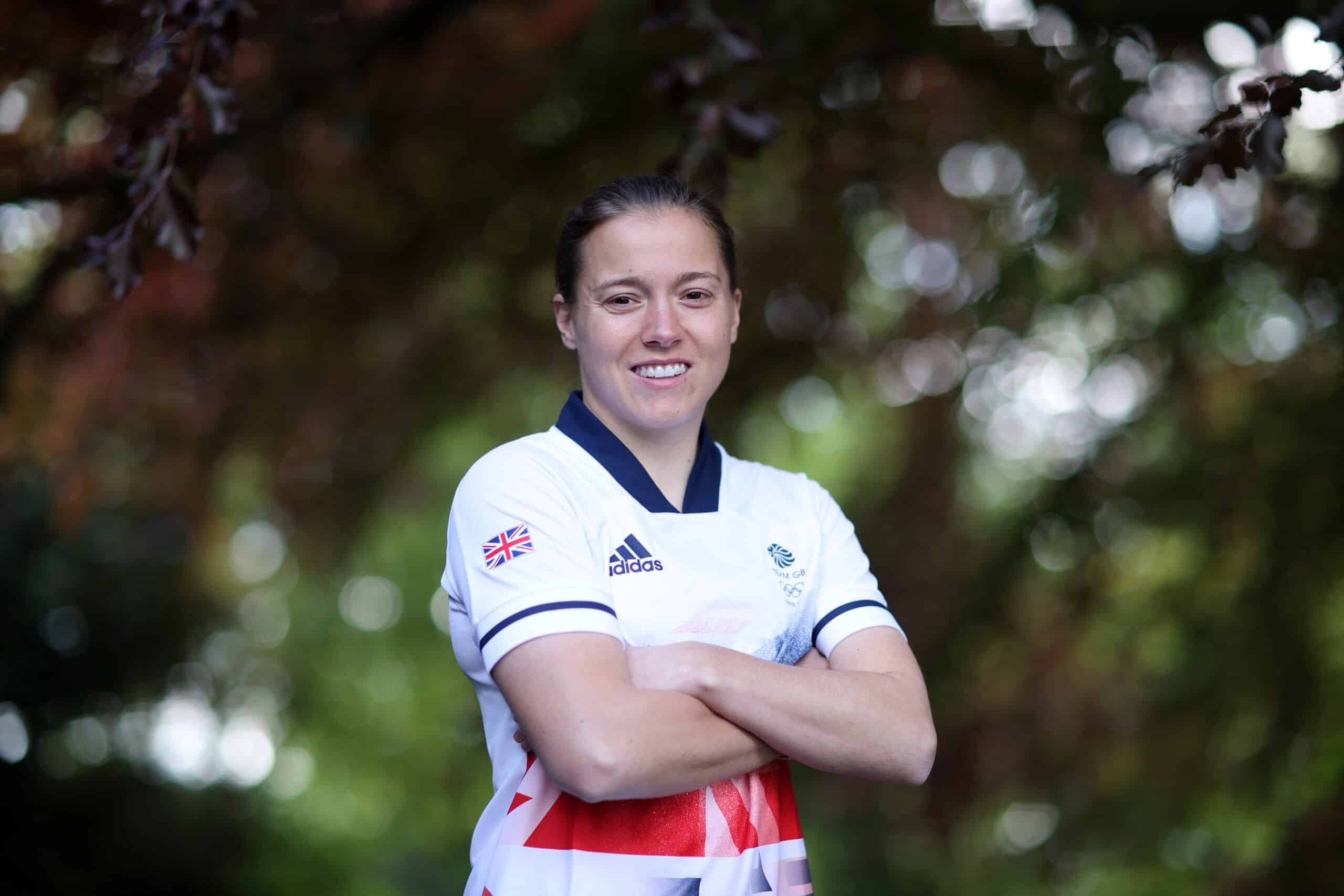 La futbolista Fran Kriby presentando la equipación de Gran Bretaña para Tokio 2020