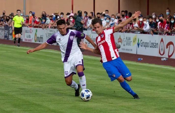 Antonio Cotán en un amistoso en Burgo de Osma contra el Atlético de Madrid