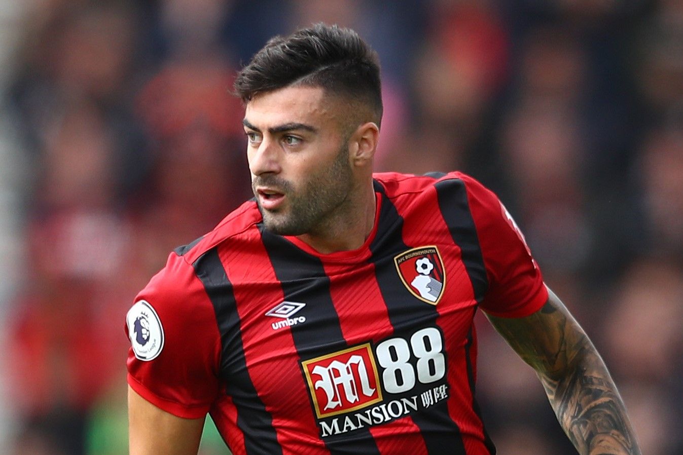 Diego Rico en un partido con el AFC Bournemouth