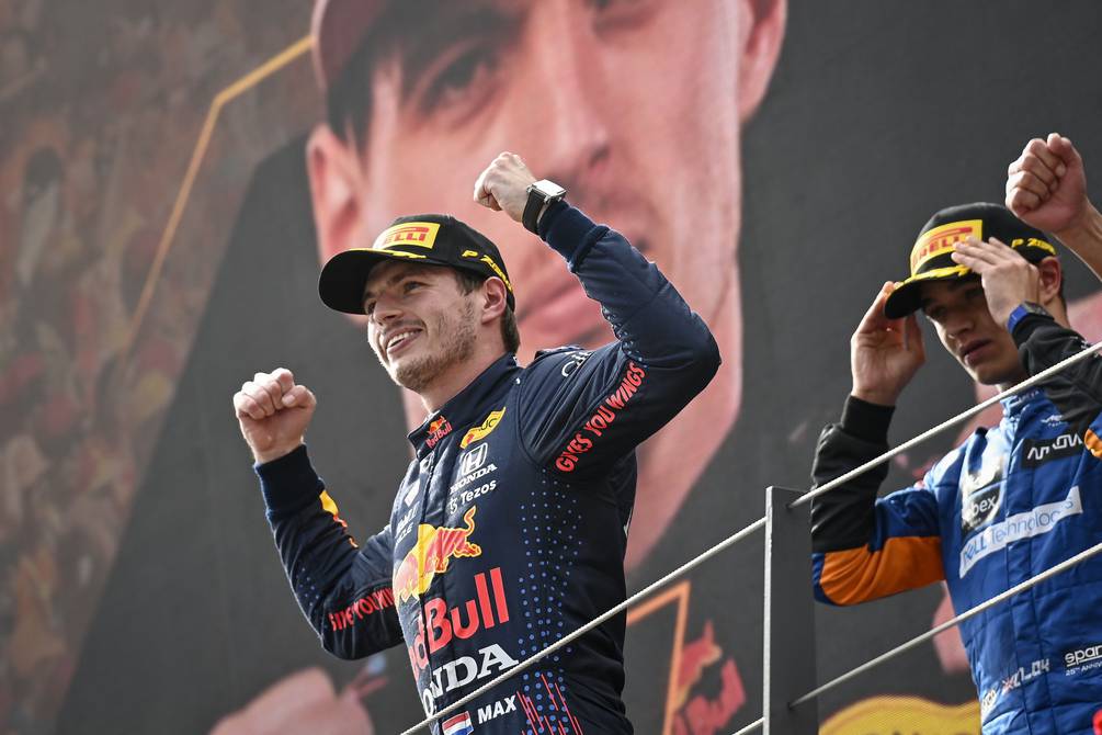 15 veces Verstappen. El neerlandés allana el camino hacia su primer título en la máxima categoría. Imagen: @F1.