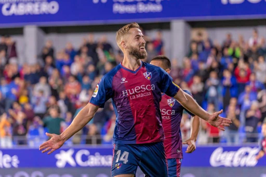 Jorge Pulido celebrando un gol con el Huesca