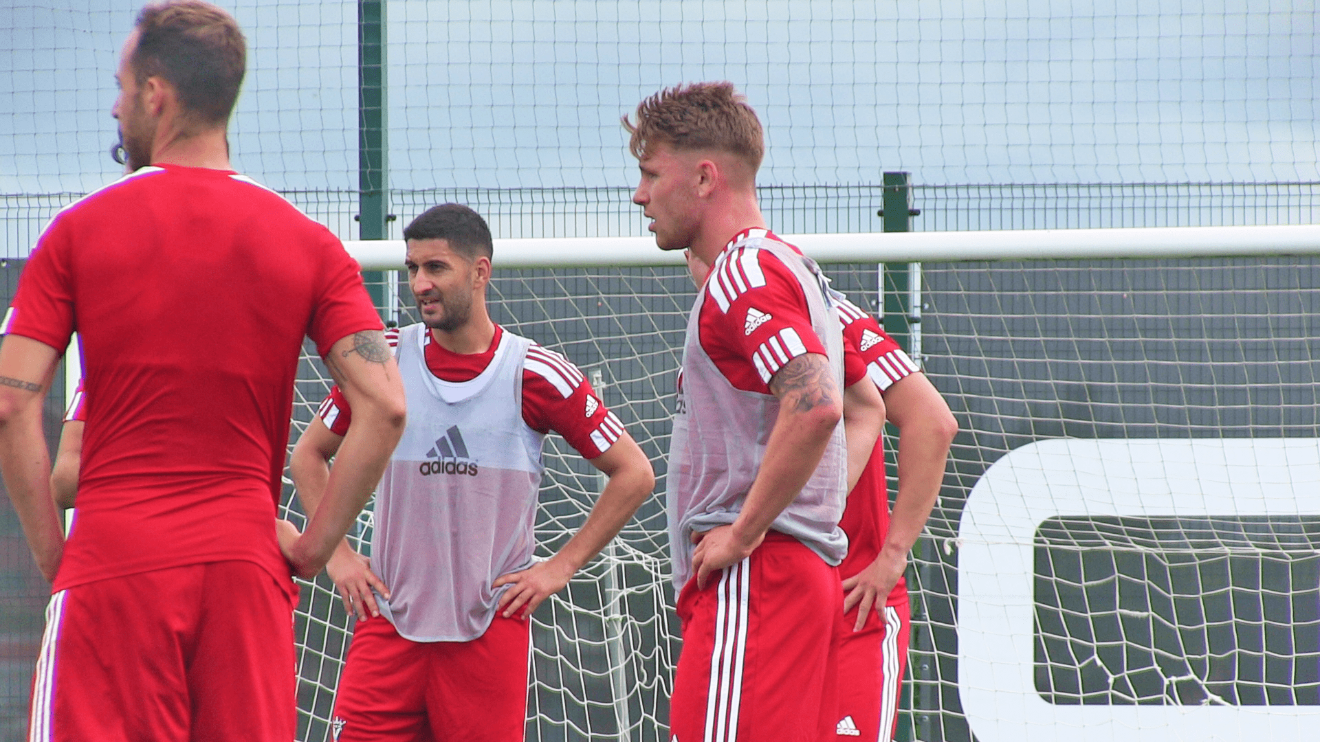 Unai Rementería en un entrenamiento con el Mirandés