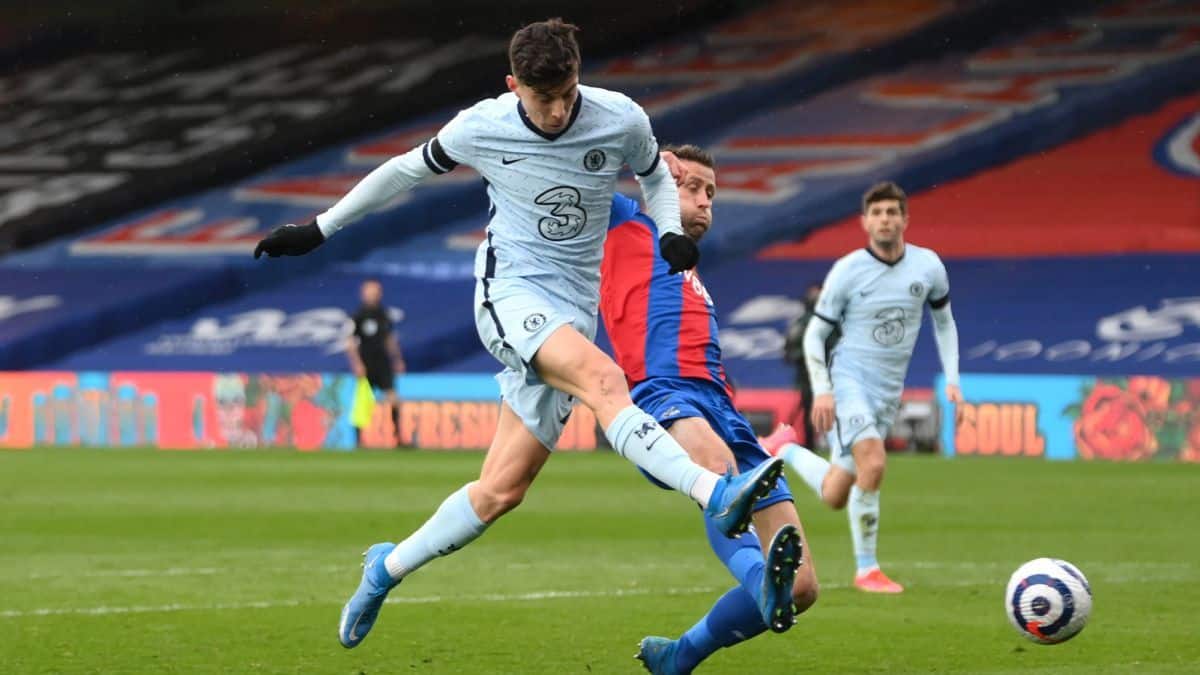 Kai Havertz y Gary Cahill en el último enfrentamiento de Chelsea y Crystal Palace. Foto: DAZN.