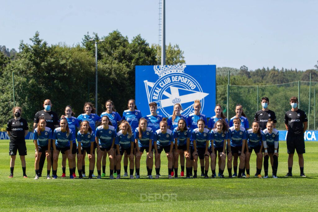 Fotografía de la plantilla del Dépor Abanca de la temporada 2021/2022 | Página web RC Deportivo