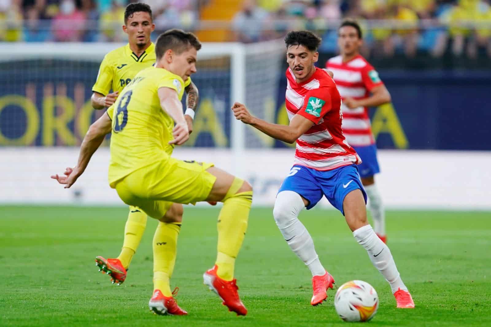 Neva contra Foyth en la primera jornada de la 2021/2022