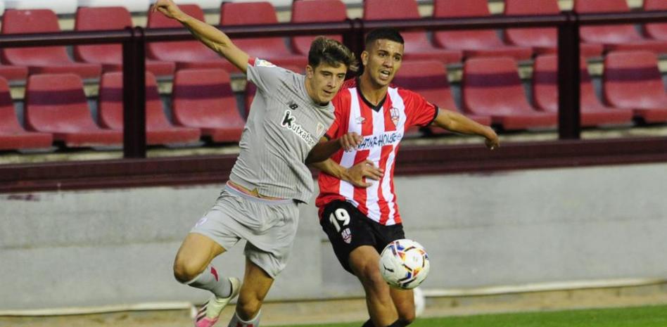 Nico Serrano el día de su debut con el Bilbao Athletic