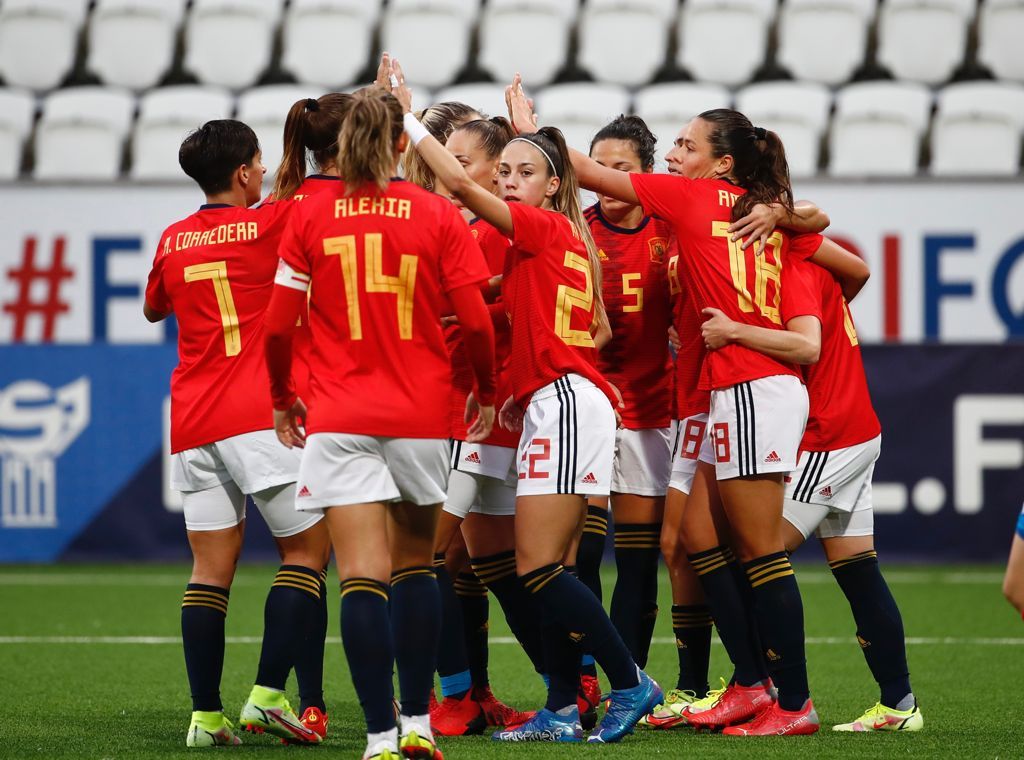 Festival del gol en tierras feroesas. Fuente: @sefutbolfem
