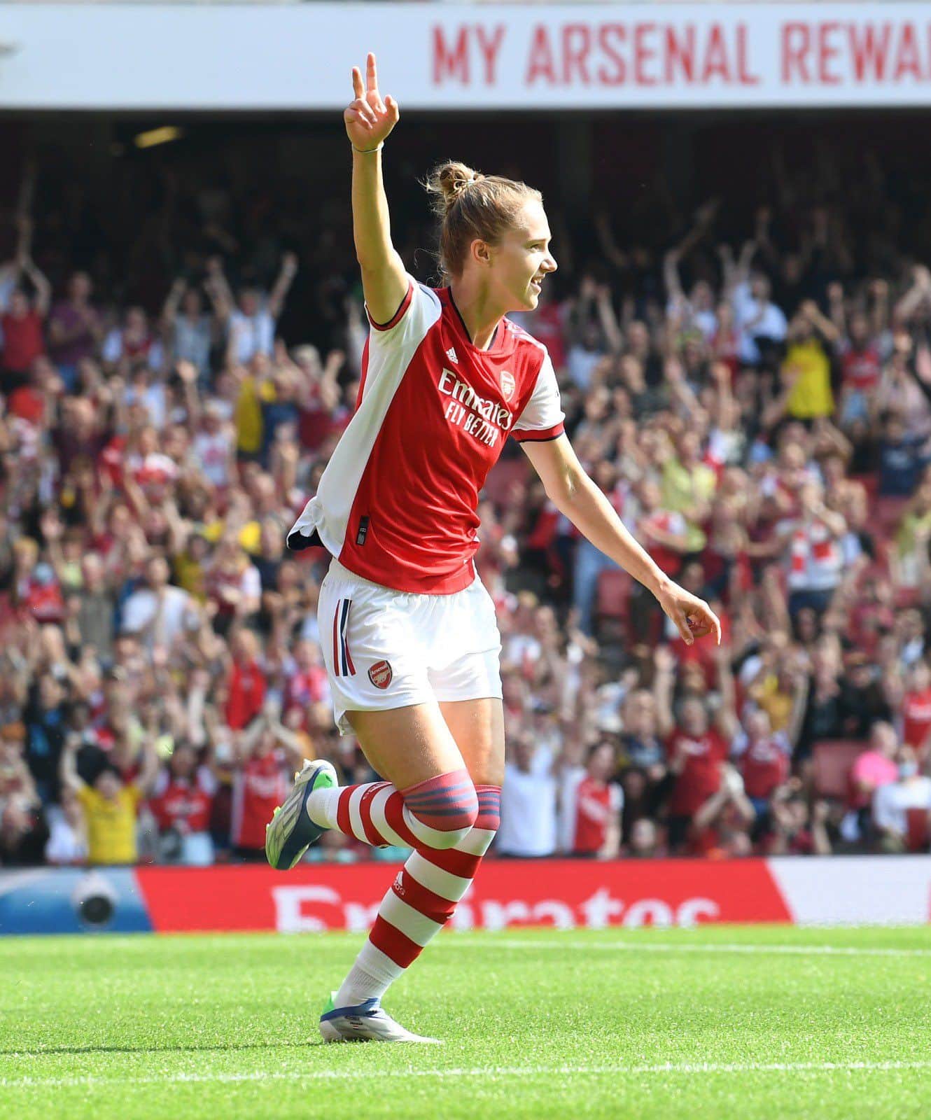 Foto tomada durante el encuentro y compartida en redes sociales del equipo. / https://twitter.com/ArsenalWFC