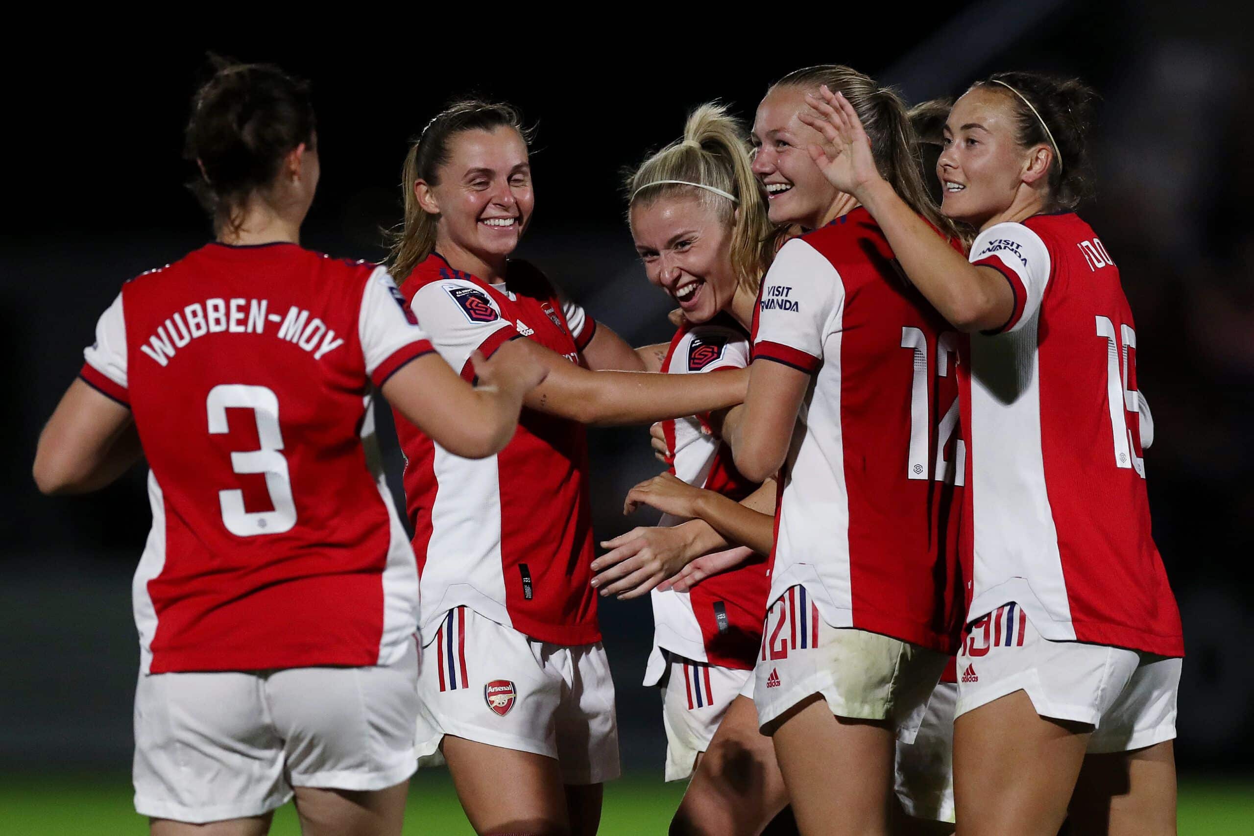 Foto tomada durante el encuentro y compartida en las redes sociales del equipo / https://twitter.com/ArsenalWFC