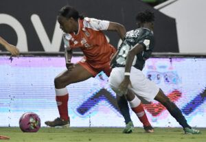 PALMIRA COLOMBIA, 12-09-2021: Deportivo Cali e Independiente Santa Fe en partido por la final, vuelta, como parte de la Liga Femenina BetPlay DIMAYOR 2021 jugado en el estadio Deportivo Cali - Myriam Guerrero de la ciudad de Palmira. / Deportivo Cali and Independiente Santa Fe in match for the final, second leg, as part of Womens League BetPlay DIMAYOR 2021 played at Deportivo Cali - Myriam Guerrero stadium in Palmira city.