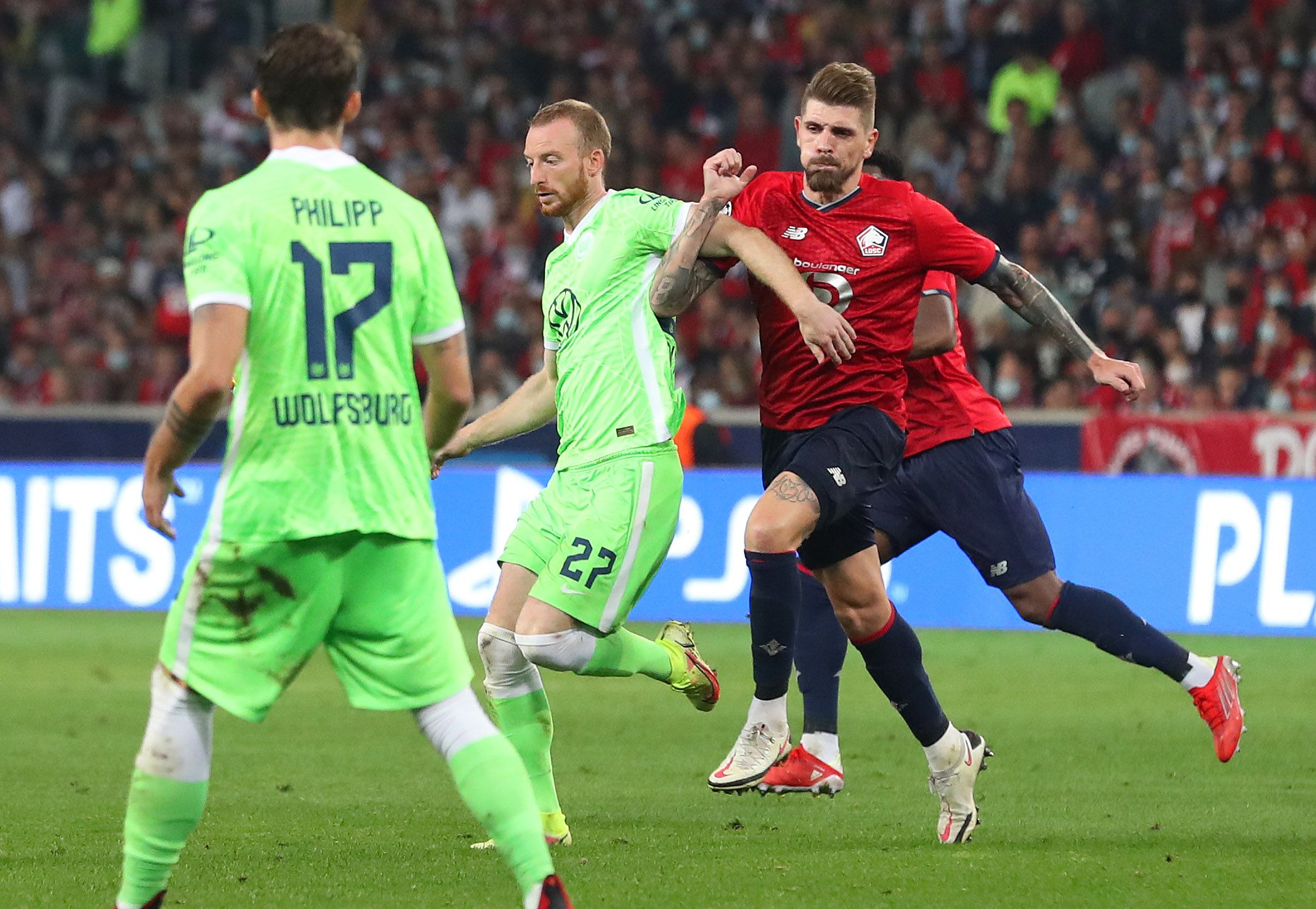 Lille 0-0 Wolfsburgo: Los 'dogos' perdieron una gran chance de liderar el grupo G. Fuente: (@Vfl_Wolfsburg)