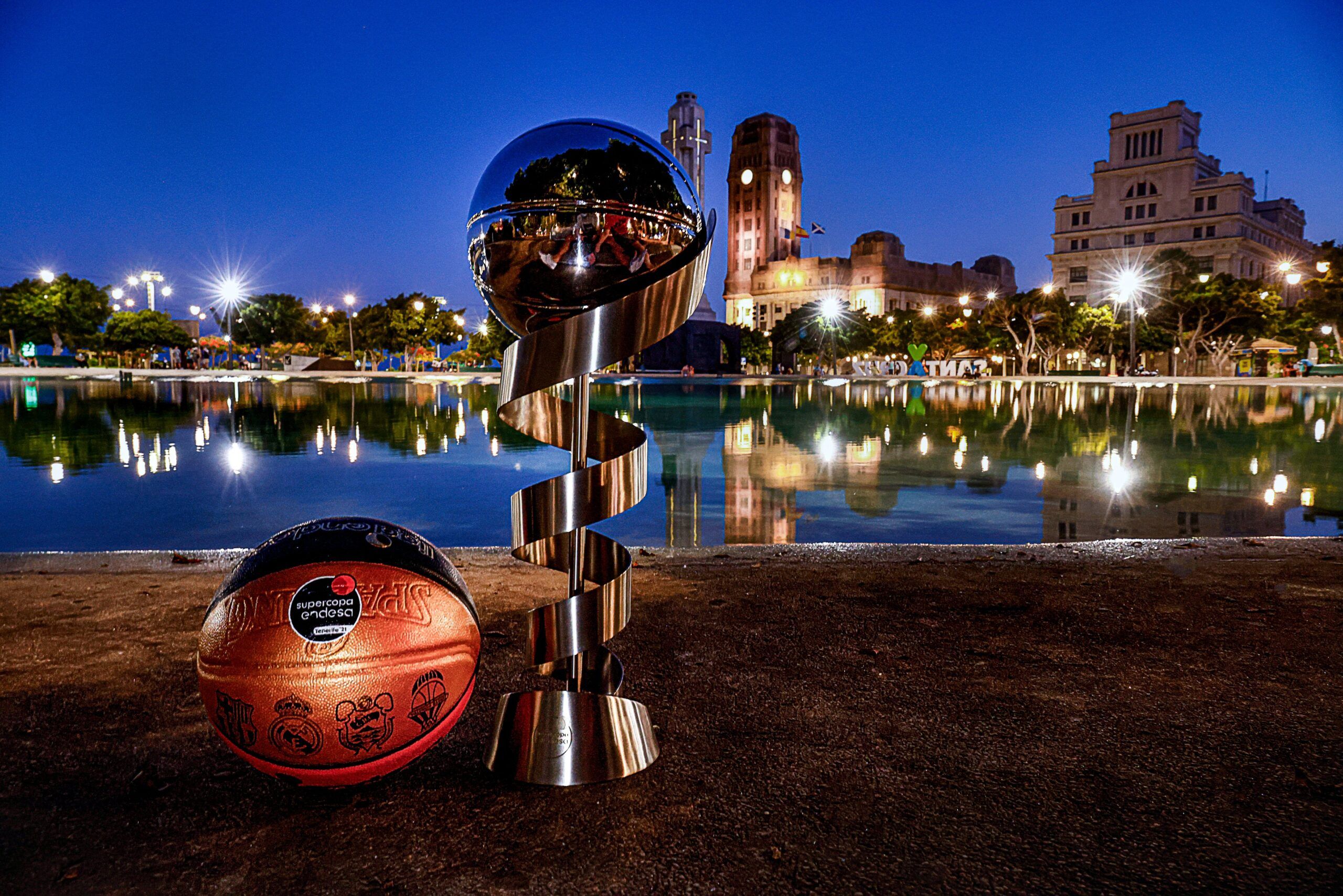La Supercopa ya luce en Tenerife. Foto: @ACBCOM
