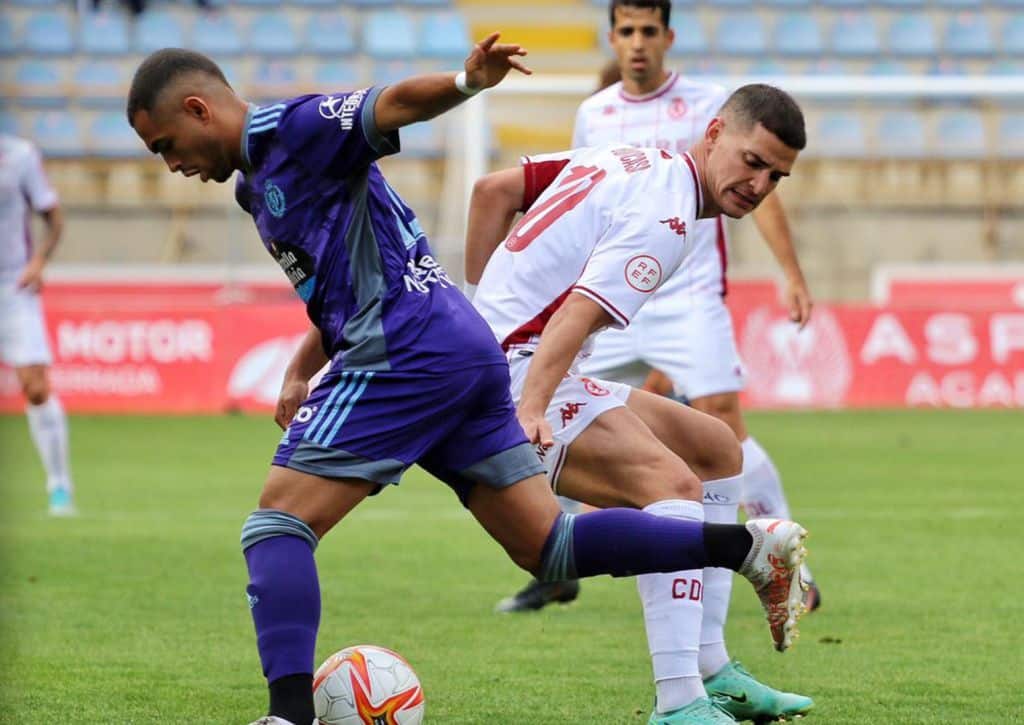 Paulo Vitor en un partido frente a la Cultural