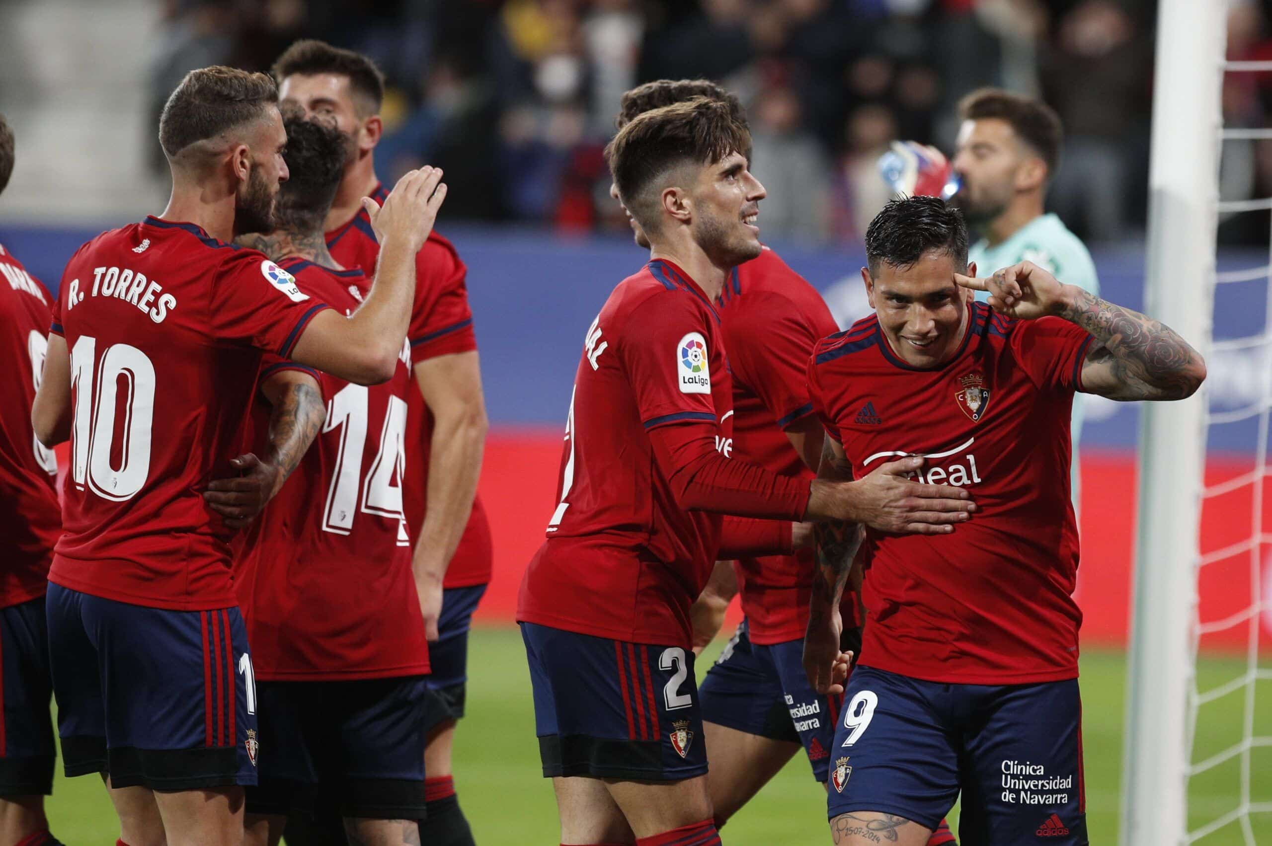 Momento de la celebración del gol. Fuente: @CAOsasuna