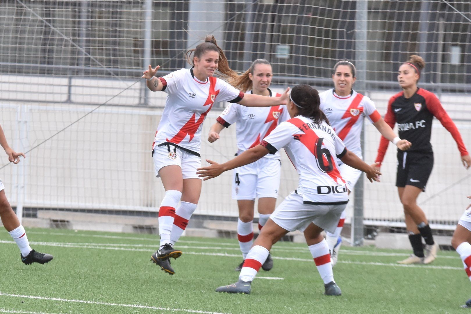 Fuente: @RayoFemenino