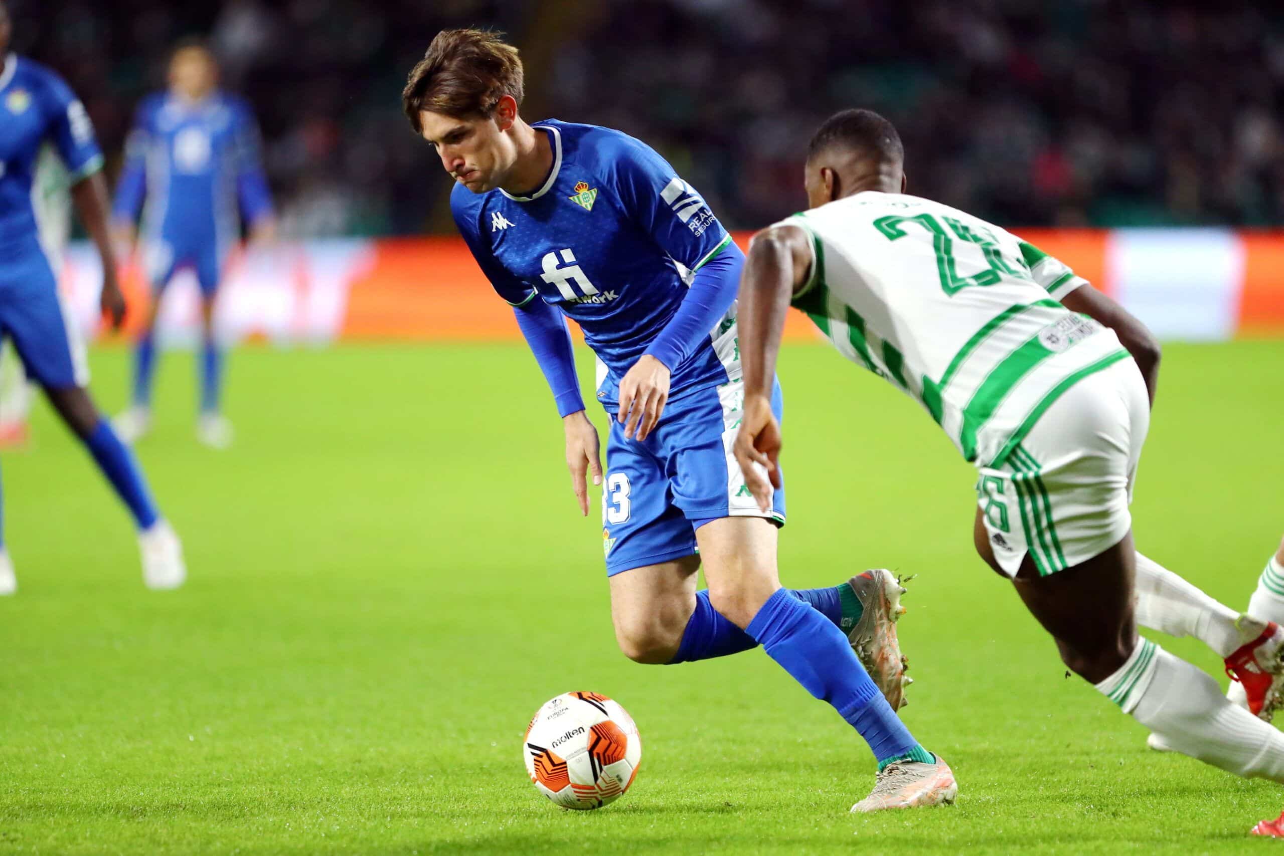 Miranda en un partido de UEL la temporada pasada (Foto: Real Betis)