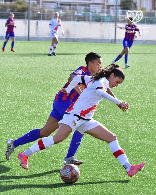 Twitter oficial del Rayo Vallecano Femenino @RayoFemenino