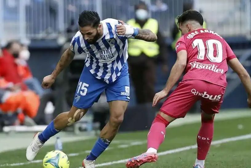 Antoñín Cortés frente a José Arnáiz