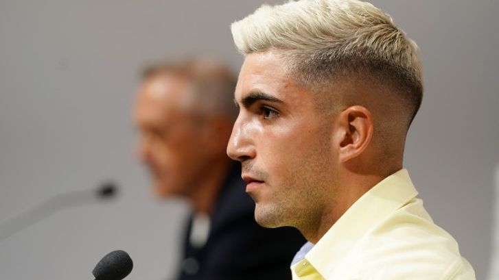 Monchu Rodríguez en su presentación con el Granada