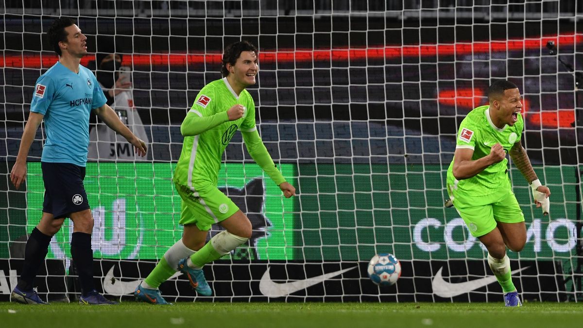 Wolfsburgo 4-1 Greuther Fürth: tras diez partidos sin ganar, los de la Volkswagen rompen su mala racha. Fuente: (@mibundesliga)