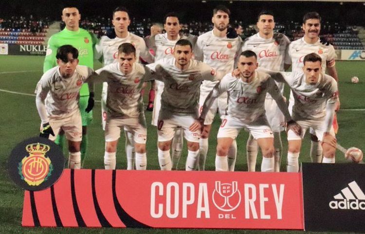 Once del Mallorca en la eliminatoria de Copa frente a la UD Llanera