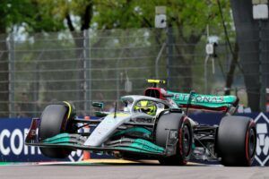 La falta de motivación pone en jaque a Lewis Hamilton La falta de motivación pone en jaque a Lewis Hamilton