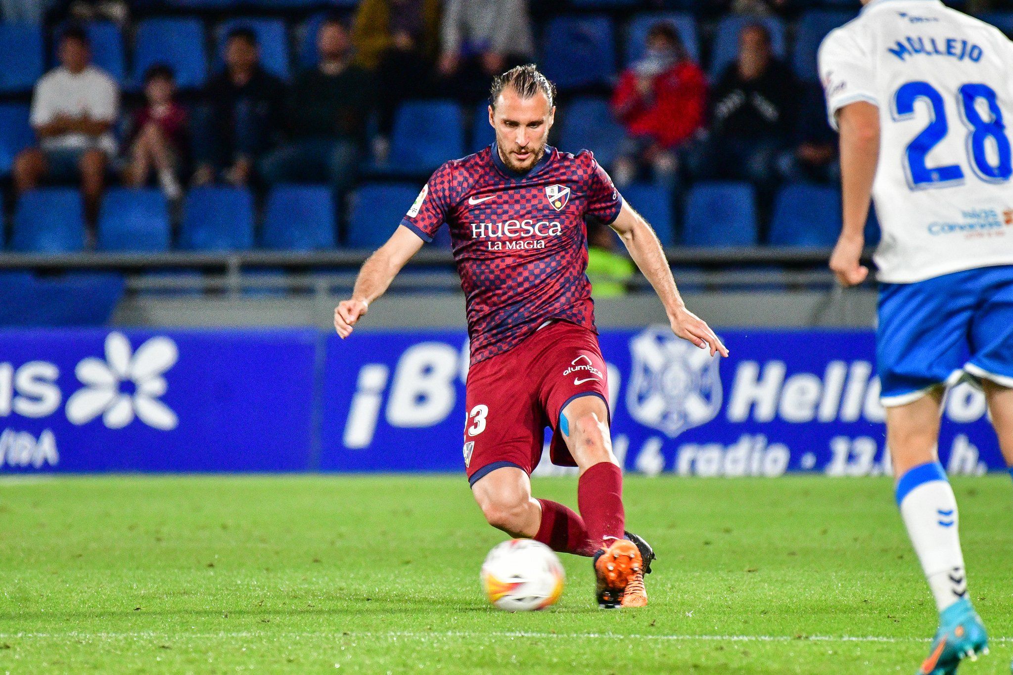 Ignasi Miquel durante un partido (Foto: SD Huesca)