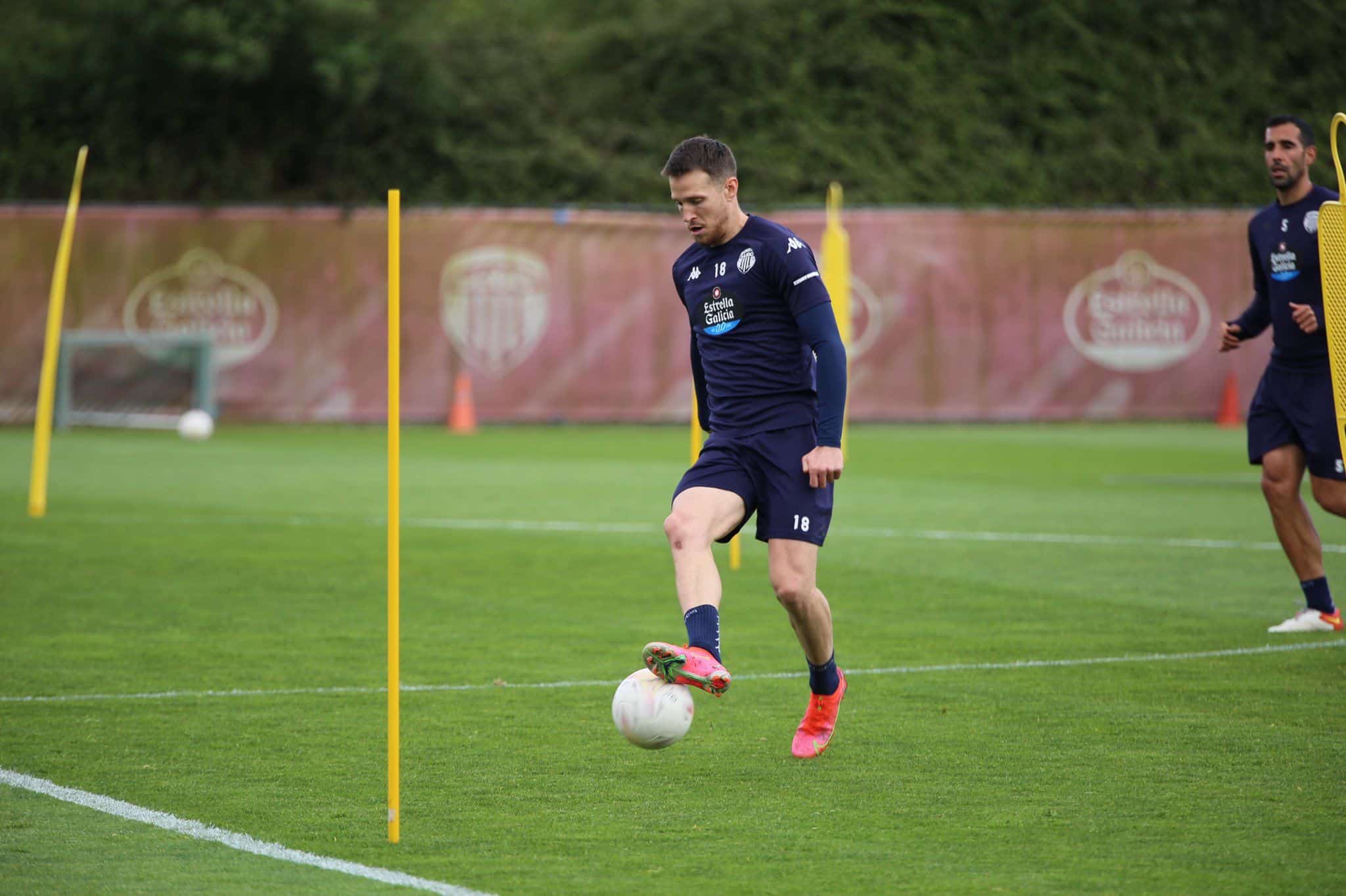 Josep Señé durante un entrenamiento (Foto: CD Lugo)