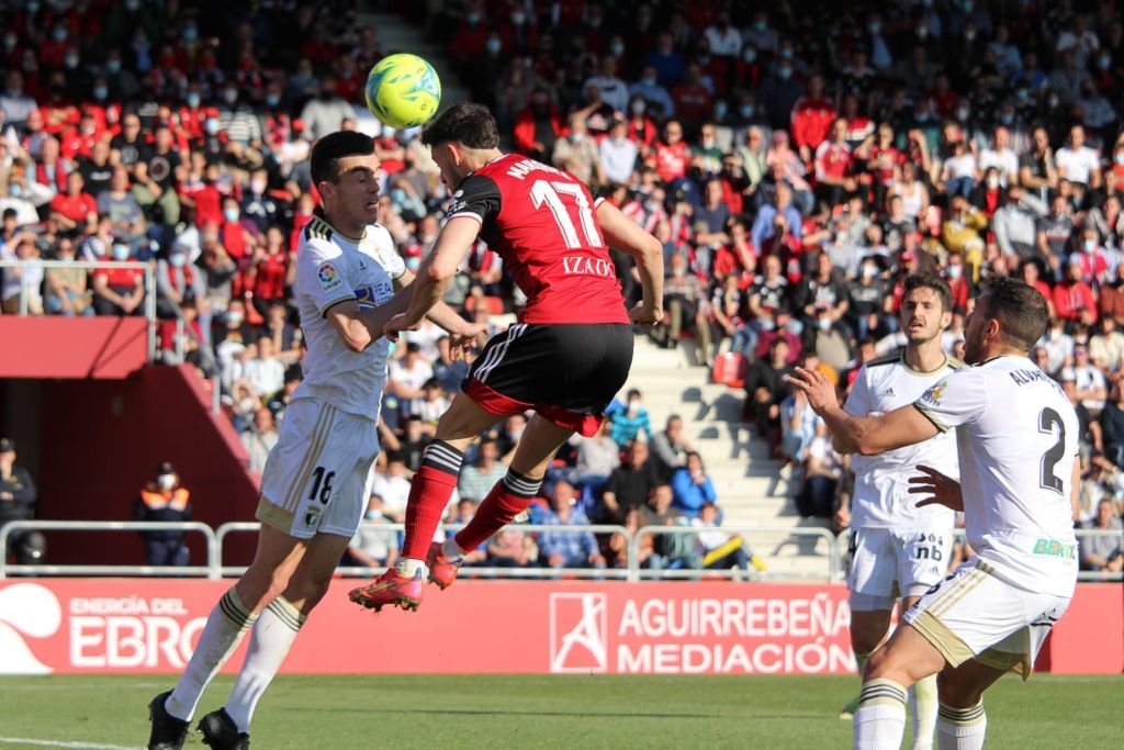 Marqués y Aitor Córdoba en un Mirandés-Burgos