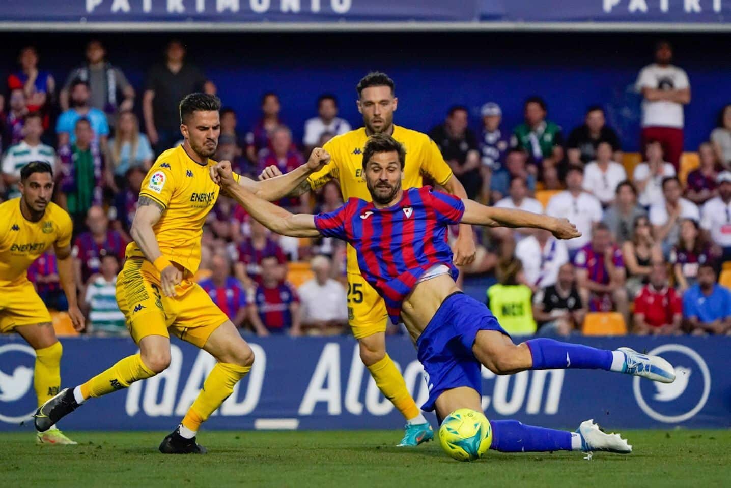 La SD Eibar naufragó en Santo Domingo cuando mejor lo tenia. Imagen: @ SDEibar