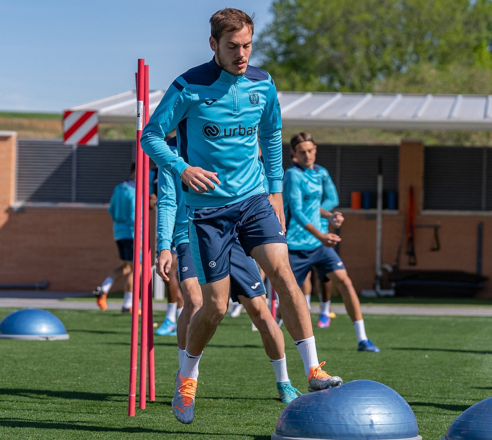 Jon Bautista durante un entrenamiento (Foto: CD Leganés)