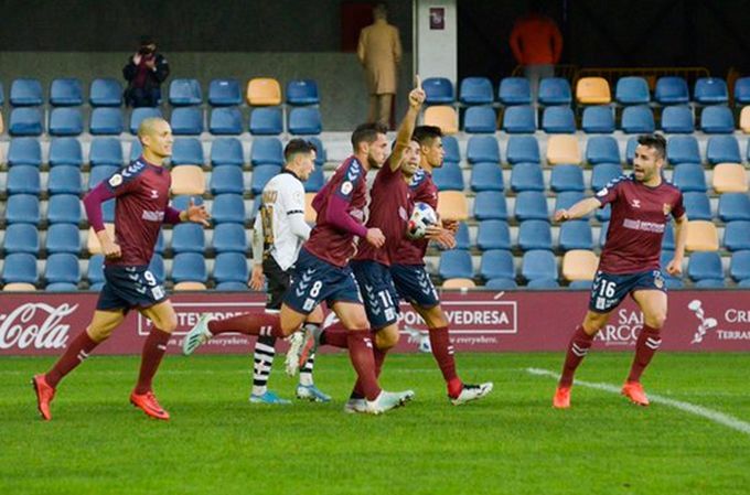 Pontevedra celebra gol