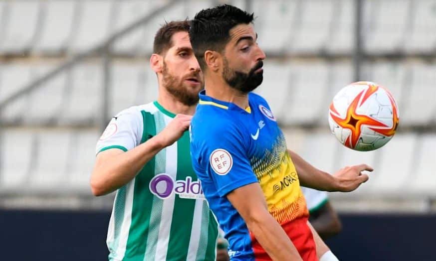 Fausto Tienza (Racing) y Carlos Martínez (Andorra)